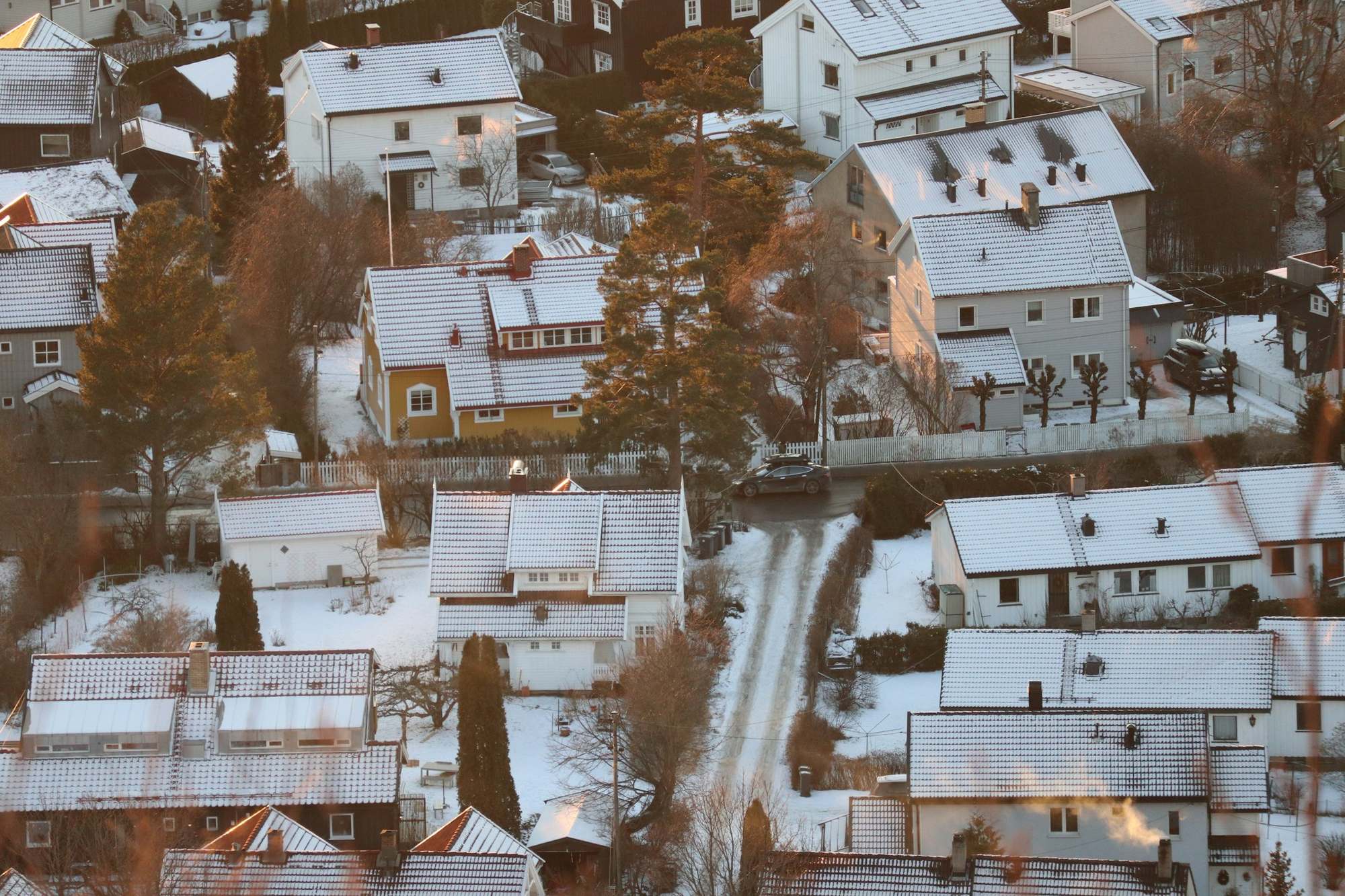 Boligstrøk i Oslo sett ovenfra en vinterdag